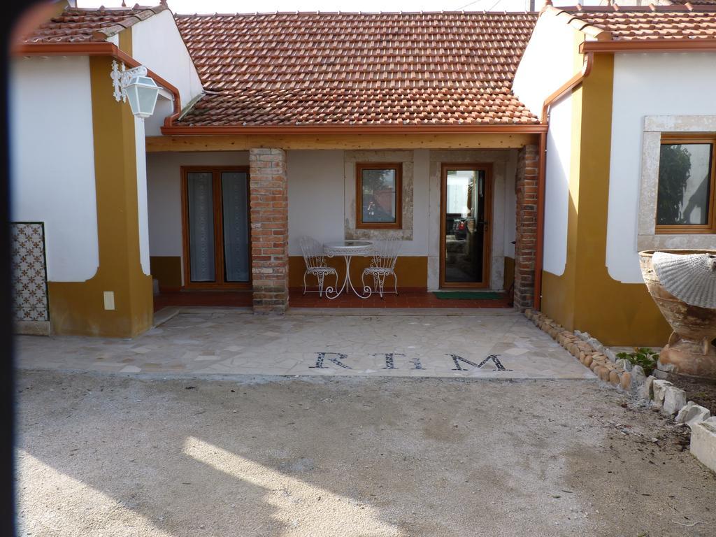 Willa Refugio Da Ti Maria Batalha Zewnętrze zdjęcie